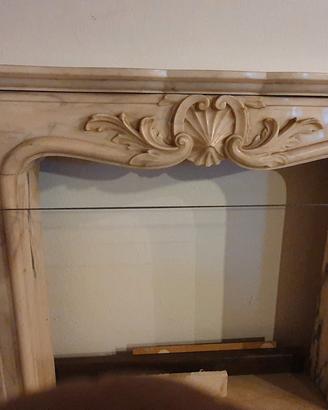 Rivestimento per caminetto .