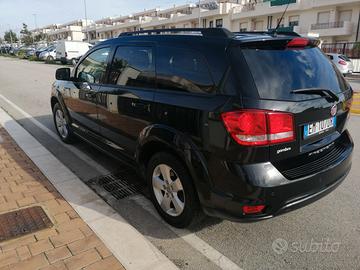 Fiat Freemont a 7 posti in buone condizioni.