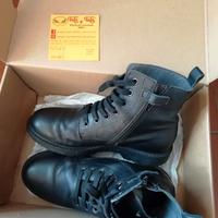 Scarponcini vera pelle n. 35 al miglior offerente!