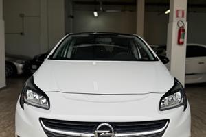 Opel Corsa 2019 1.2 by-color 5 porte