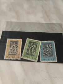 Francobolli natale 1973 sigillati
