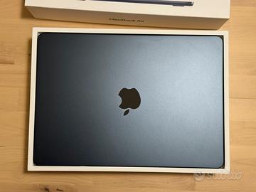 MacBook Air 13” M4 24GB Ram 512 SSD Apple Care +