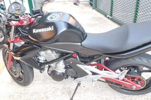 Kawasaki er6n 