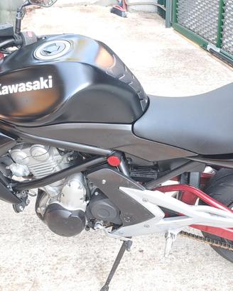 Kawasaki er6n 