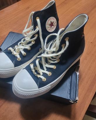 converse cuoricini 