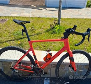 Bicicletta. Scott Gravel addict 2024 