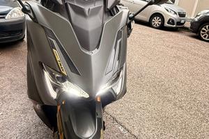 Yamaha T Max 560 - 2021