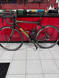Scott Addict R1 Carbo