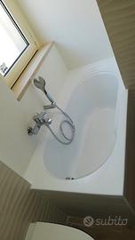 Vasca da bagno bianca, 150x70, nuova