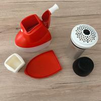 Grattuggiera e formaggiera tupperware