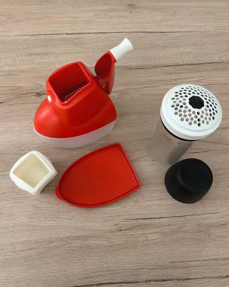Grattuggiera e formaggiera tupperware