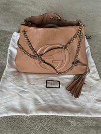 Borsa a spalla Gucci Soho beige