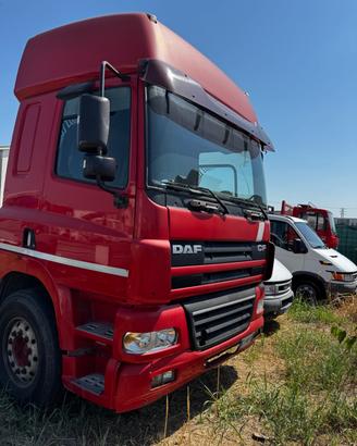 Daf cf 480 motrice scarabile