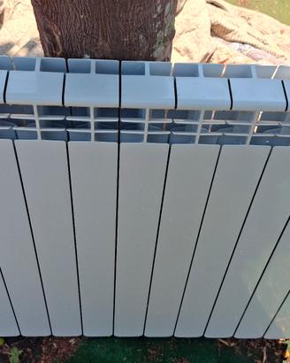 12 elementi interasse 80 cm termosifone 