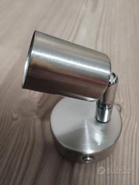 2 Faretti spot orientabili da parete in acciaio