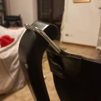 Poltrona nera Viking Frau