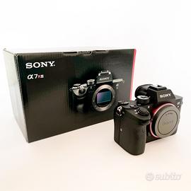 Sony Alpha 7RIII - 7R3 - ILCE-7RM3 + accessori