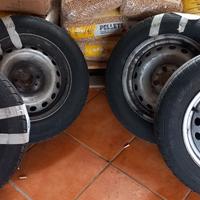 cerchi con gomme fiat panda