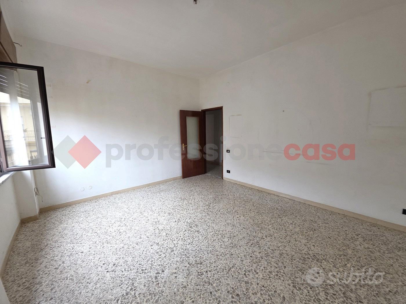 Appartamento al 1° piano di tre vani e accessori - Vista 6