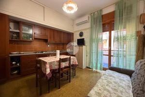 3 LOCALI A SCALEA