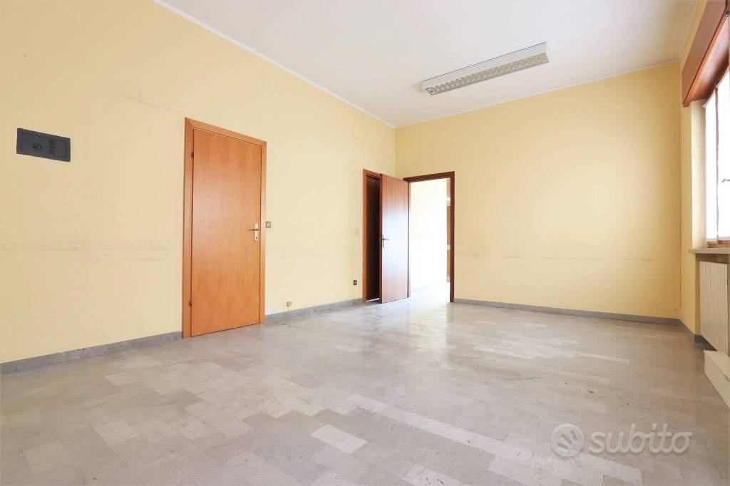 Immobile di 123 m² con 5 locali a Quinto Vicentino - Altro