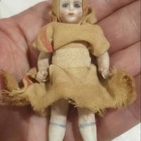 bambola porcellana fine 1800 inizi 1900