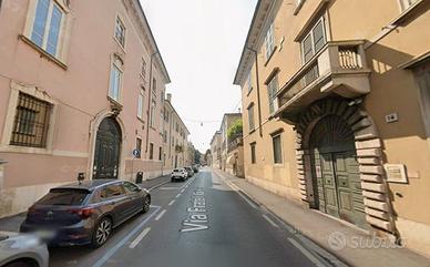 Armonioso bilocale arredato - Brescia Centro