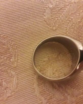 Anello acciaio inox con pietra nera, unisex