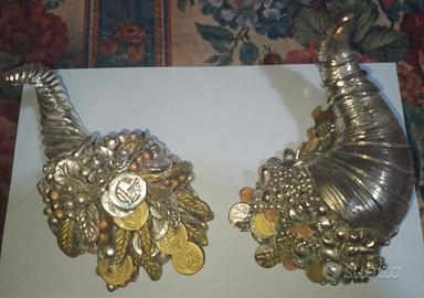 Coppia di cornucopie placcate argento