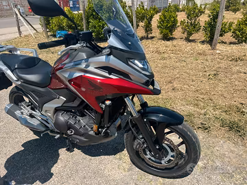 Honda NC 750 X  DCT