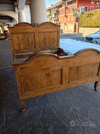 Letto matrimoniale legno 