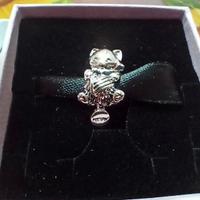PANDORA Charm Gattino e Gomitolo 799535C00