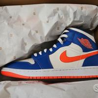 NIKE AIR JORDAN 1 MID