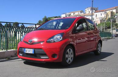 Toyota Aygo 1.0 12V VVT-i 5 porte Active Connect