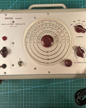 OSCILLATORE MODULATO mod. 412    S.R.E.