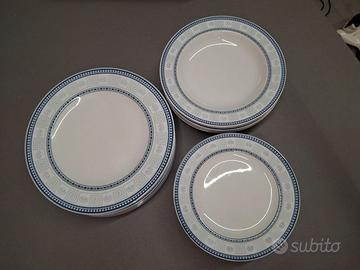 Servizio piatti porcellana Tognana