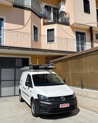 Volkswagen Caddy 2.0 TDI 122CV 4MOTION ALLESTITO
