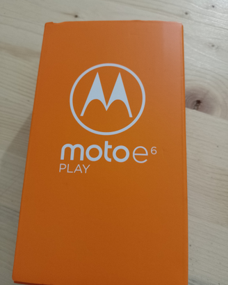 Smartphone Motorola e6play