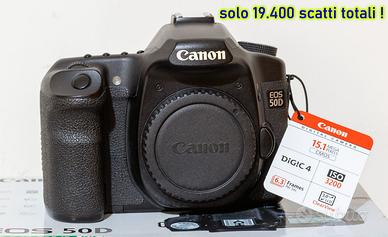 Canon EOS 50D + 2 batterie con soli 19.465 scatti