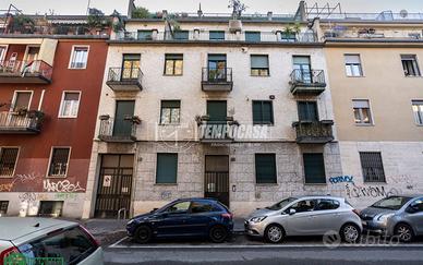 TRILOCALE LUMINOSO DI 75 MQ CON BALCONE!