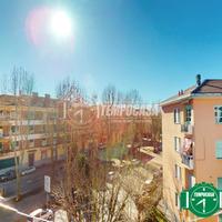 TRILOCALE RISTRUTTURATO IN PALAZZO RISTRUTTURATO