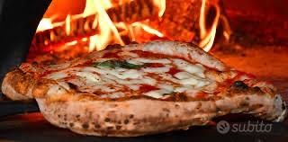 Pizzaiolo esperto e multilingue con HACCP