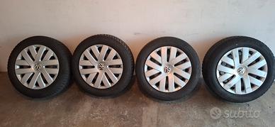 4 Gomme Invernali 185/60 R15 Falken 