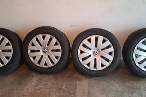 4 Gomme Invernali 185/60 R15 Falken 