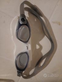 occhialini da nuoto asics 