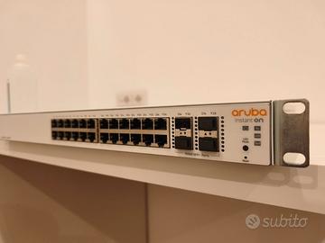 Aruba 1930 (JL682A) 24G 4SFP+ e modulo 10Gbps RJ45