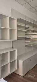 Arredamento per negozio abbigliamento