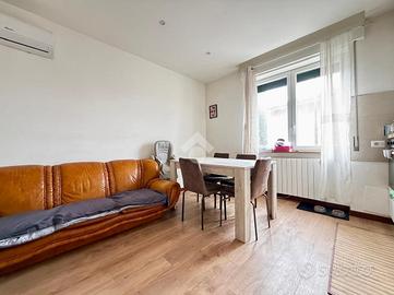 2 LOCALI A CASTIGLIONE D'ADDA