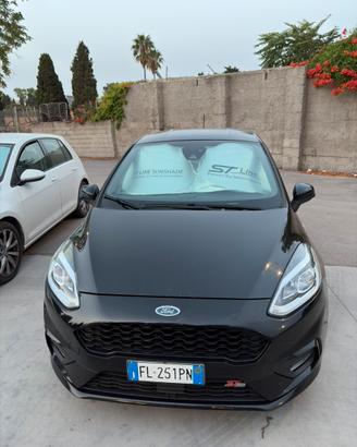 Ford fiesta 1.5 tdci ST Line