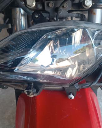 Faro destro Yamaha